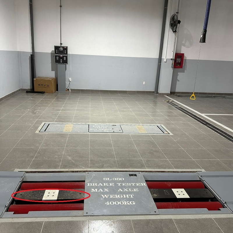 カーテシクジ ローラーブレーキテスト 軸負荷用エアバッグリフト 車用 4000kg 車両試験線 車用年次検査設備
