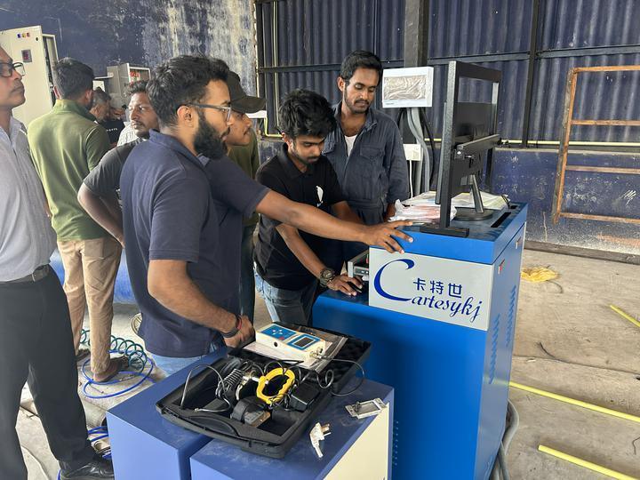 5イン1ロールブレーキテスト機 4000kg最大軸負荷,ダブルプレートサイドスリップ,および車両試験ラインのための産業制御コンピュータ