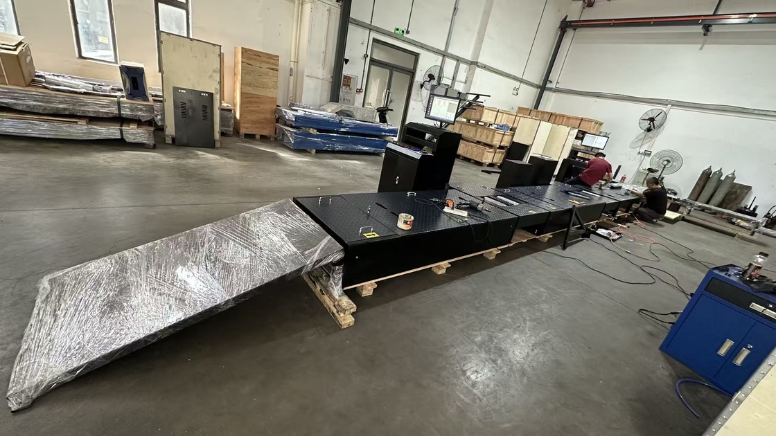 2輪バイク試験ライン ブレーキ力 車軸荷重 スピードメーター クランプ ホイールアライメント ヘッドライトテスター