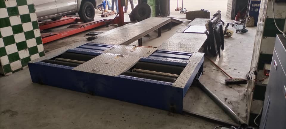 CTGT3-4C ローラー4イン1車両試験線 軸負荷付きローラーブレーキ試験機 双面プレート横滑り試験機 懸垂試験