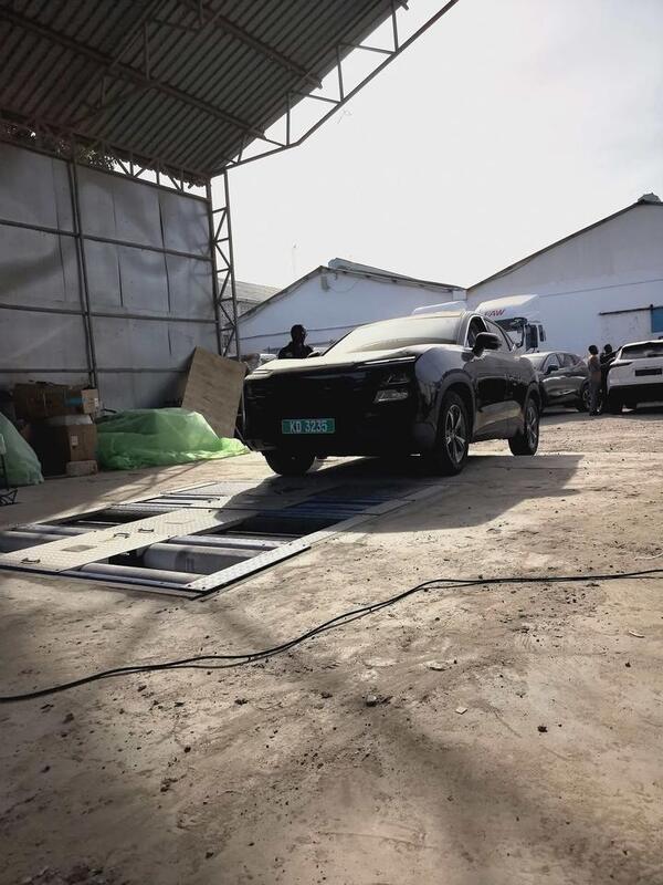 Cartesyブランド ケニア製 5-in-1ローラーブレーキテスター 4000kgアクスルロード サイドスリップ スピードメーター サスペンションテスター